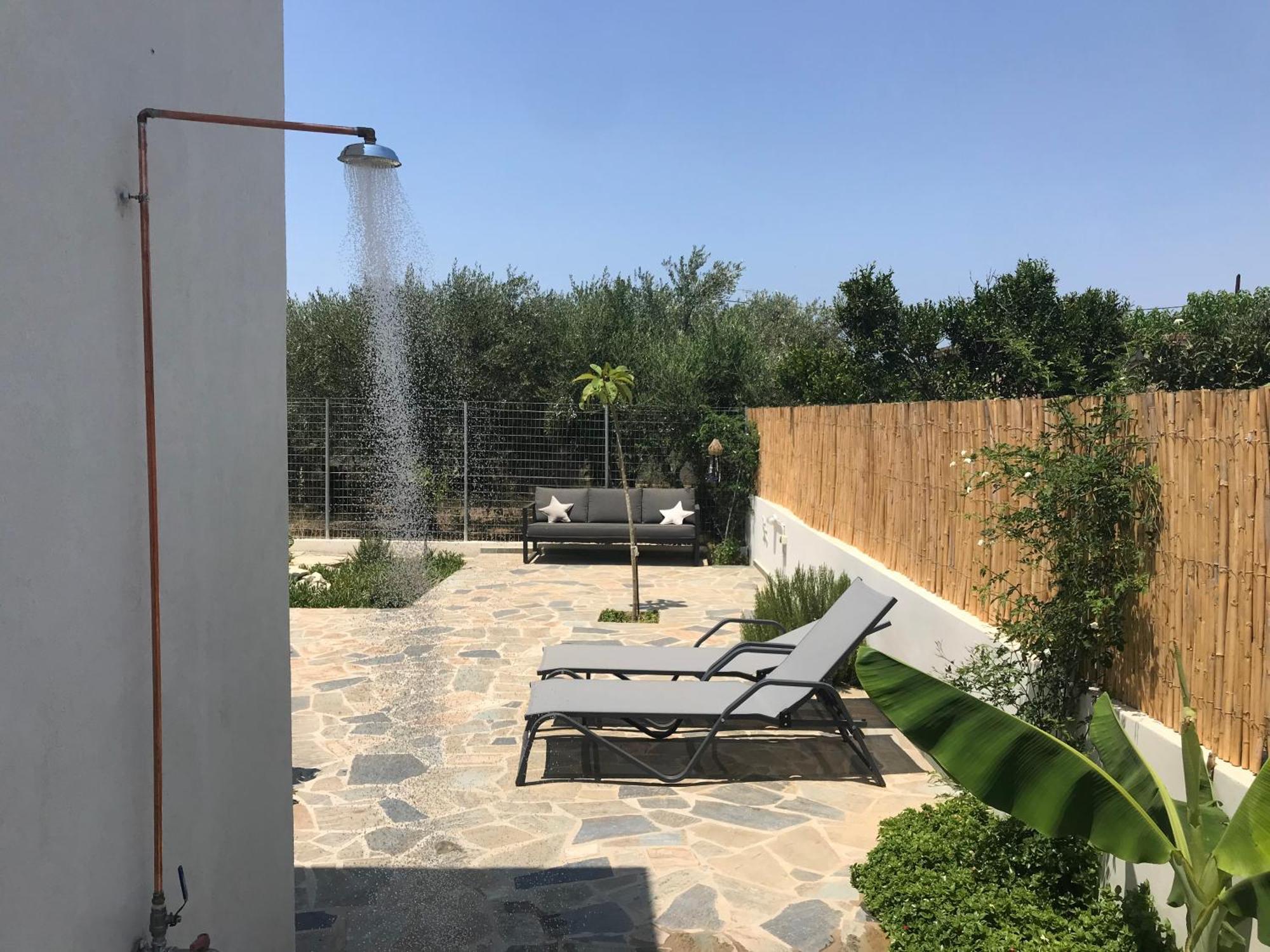 Utopia Residences Gaia House Petrokefálion Екстериор снимка